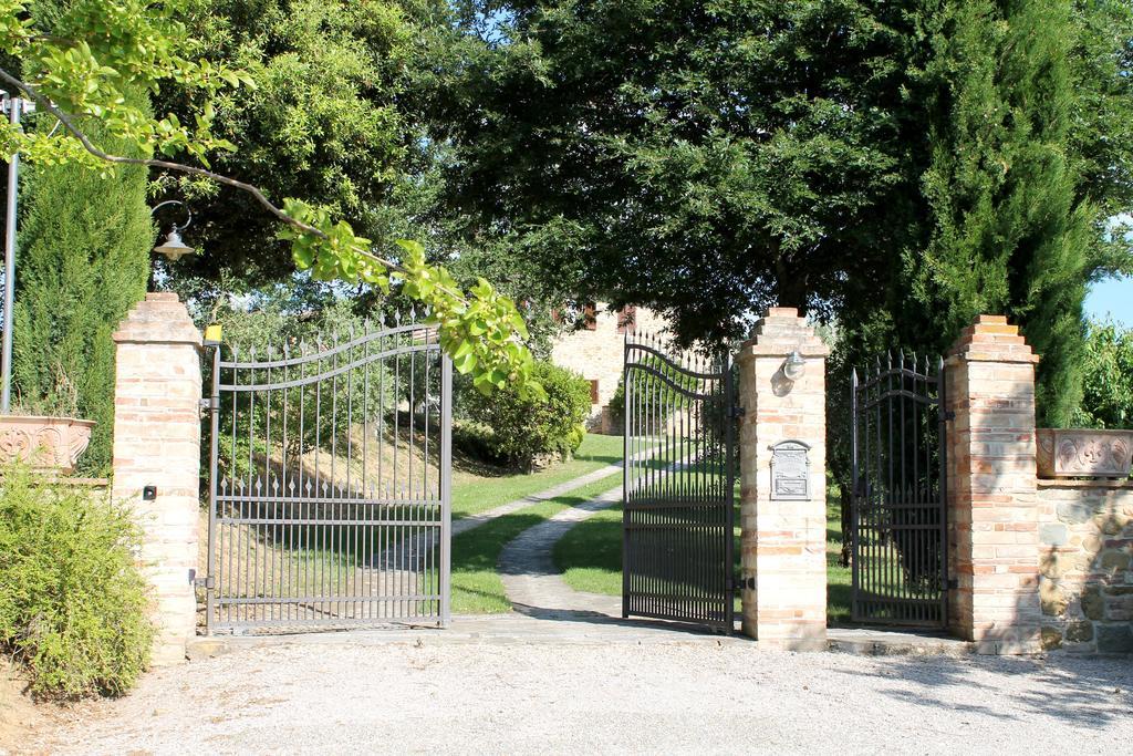 Agriturismo Malagronda Ravigliano Экстерьер фото
